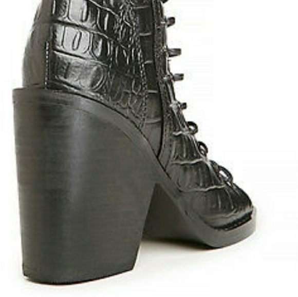 Finders Keepers-Free People Black ankle booties - Picture 4 of 6